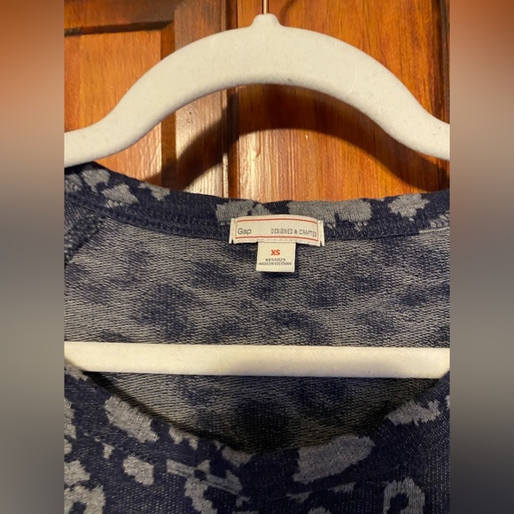 Gap Boxy Short Sleeve Sweater Cotton Modal Dark Navy Blue/Gray Leopard Print XS - Picture 3 of 5